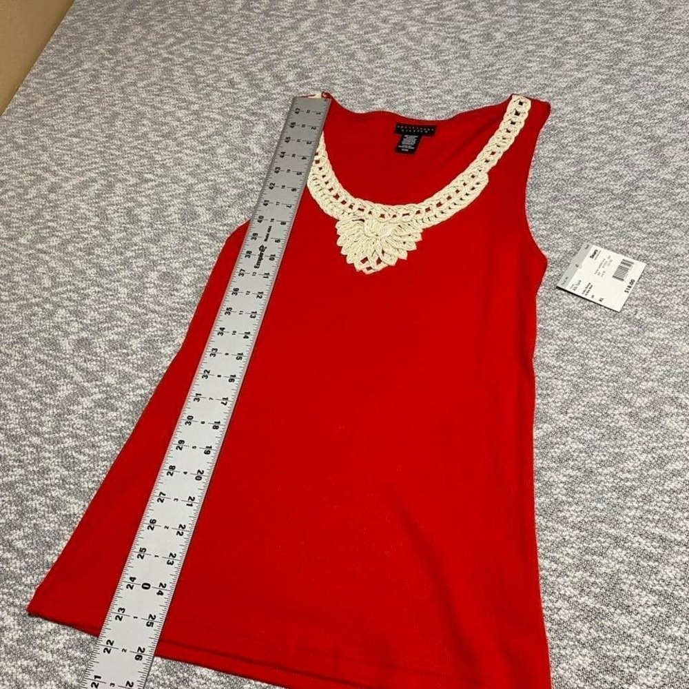 Apostrophe Red tank top with white lace trim woman XL 100% cotton NWT. SLU-A331 - Picture 4 of 7